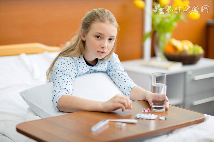 八岁儿童经常眨眼睛是什么原因_中医养生_养