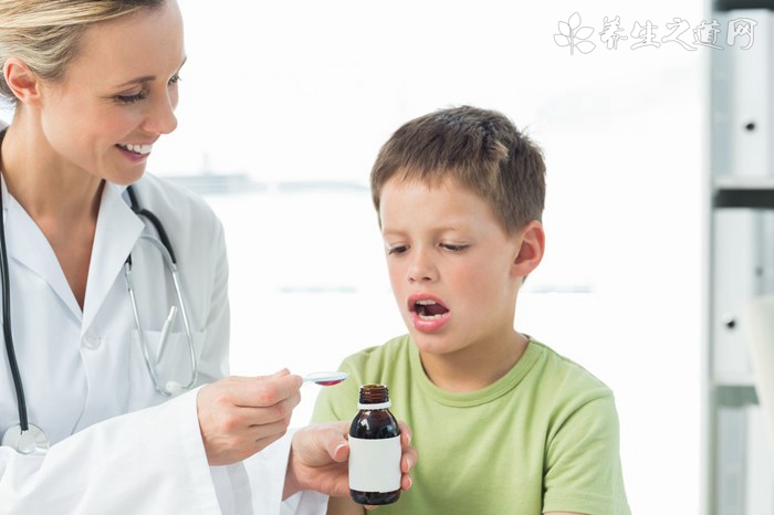小孩咳嗽吃什么药