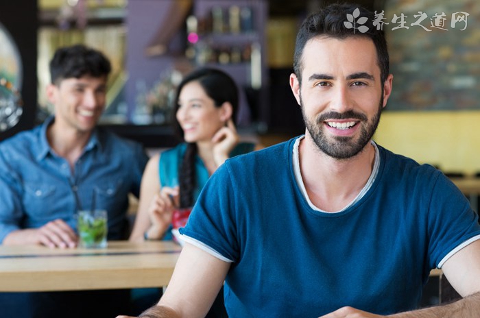 自卑的人如何找回自信_心理健康_养生之道网