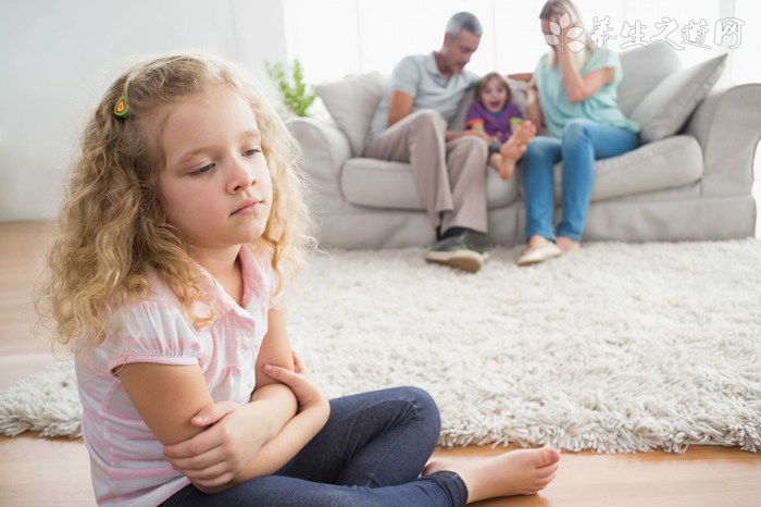 男人吵架后不理你是什么心理