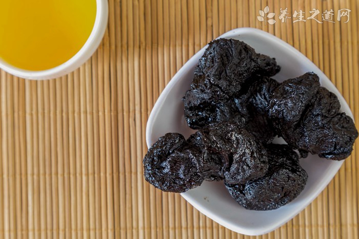 蚂蜂窝可以泡酒治风湿病吗