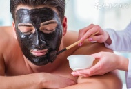 老年人脸上长黑斑怎么办